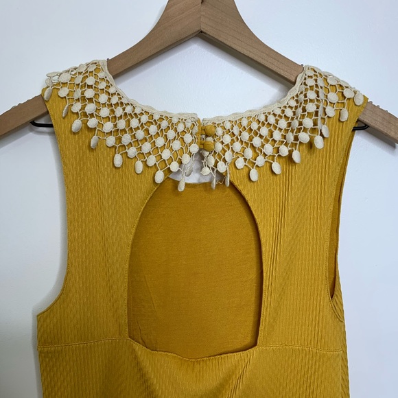 Free People buttercream waffle lace dress - Picture 6 of 8